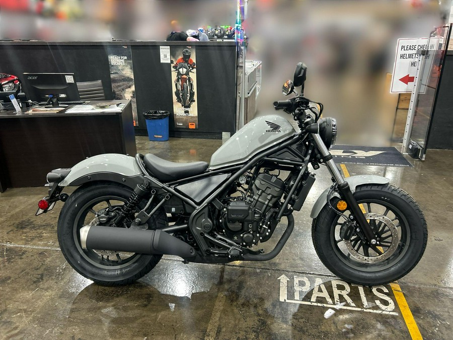 2026 Honda REBEL 300 E-CLUTCH