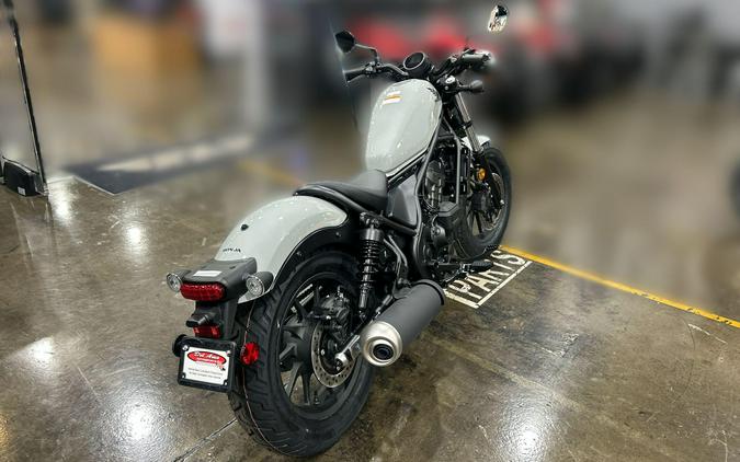 2026 Honda REBEL 300 E-CLUTCH