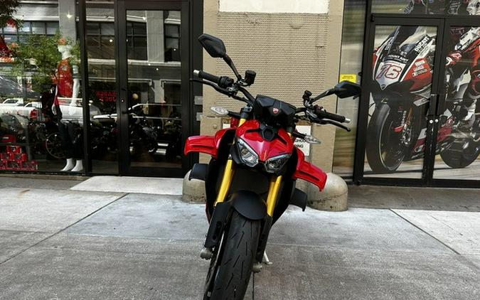 2025 Ducati Streetfighter V4 S Ducati Red