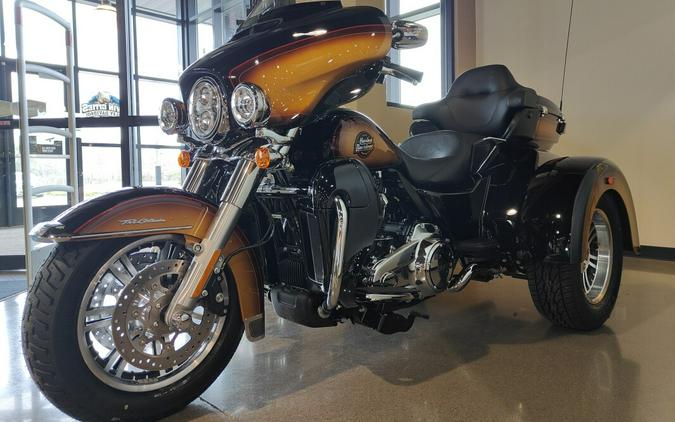 2024 Harley-Davidson Tri Glide Ultra Tobacco Fade