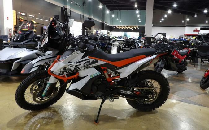 2020 KTM Adventure 790 R