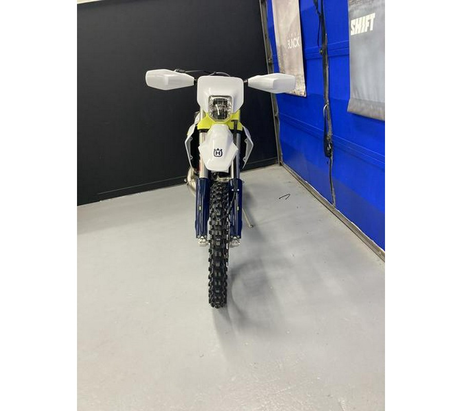2025 Husqvarna® TE 250