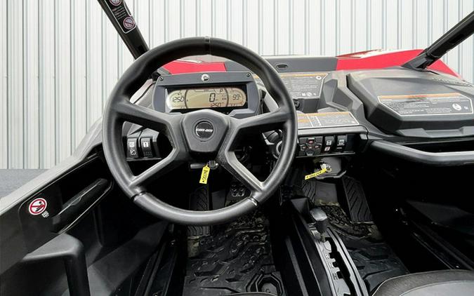 2026 Can-AM COMMANDER XT 700