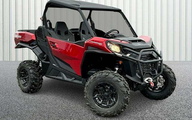 2026 Can-AM COMMANDER XT 700