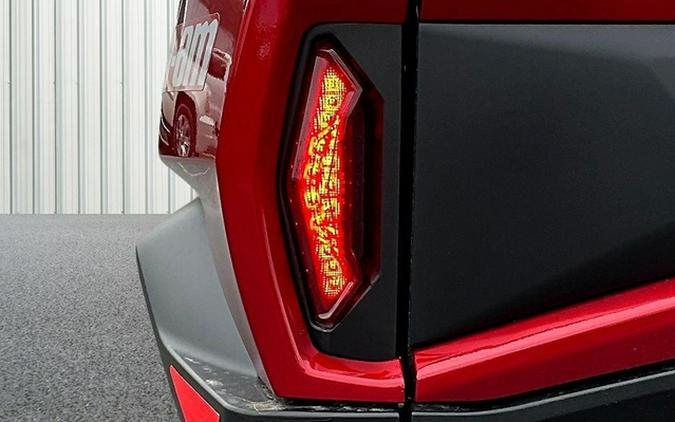 2026 Can-AM COMMANDER XT 700