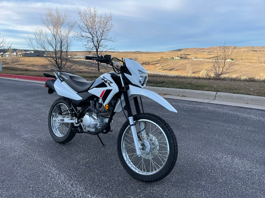 2023 Honda XR150L