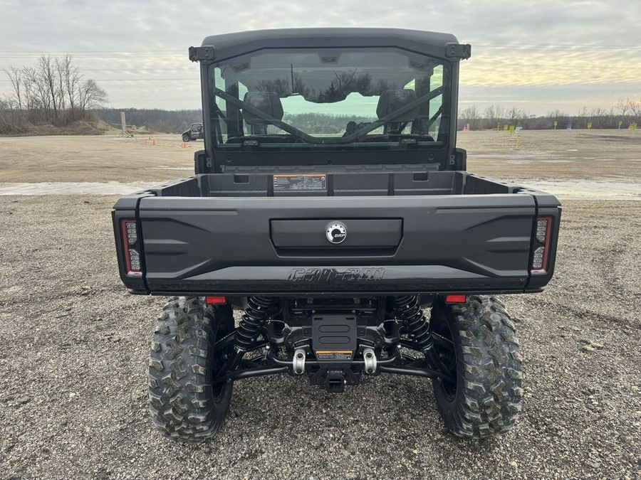 2026 Can-Am Defender MAX XT CAB HD11
