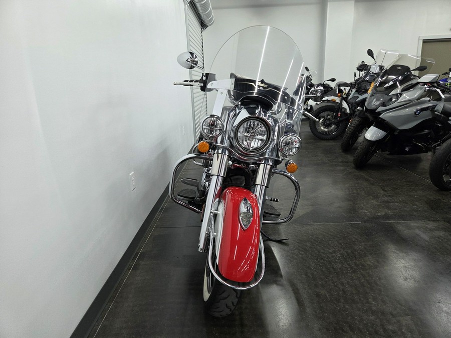 2016 INDIAN MOTORCYCLE Chief Classic