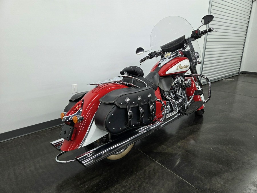 2016 INDIAN MOTORCYCLE Chief Classic