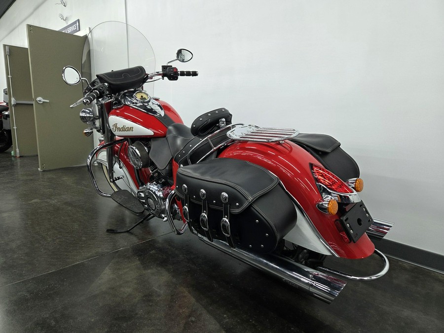 2016 INDIAN MOTORCYCLE Chief Classic