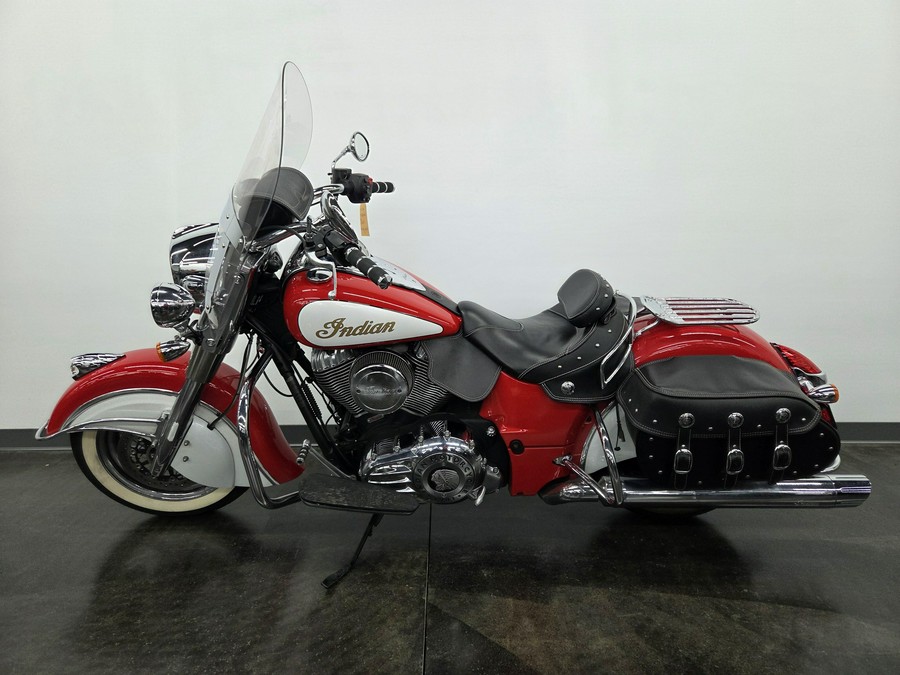2016 INDIAN MOTORCYCLE Chief Classic