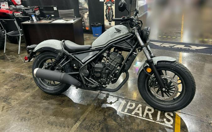 2026 Honda REBEL 300 E-CLUTCH