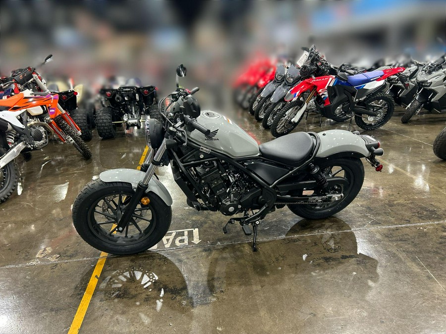 2026 Honda REBEL 300 E-CLUTCH