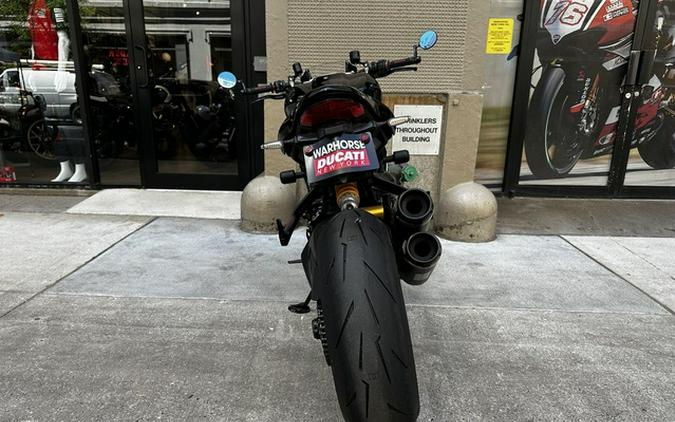 2017 Ducati Monster 1200 R Thrilling Black