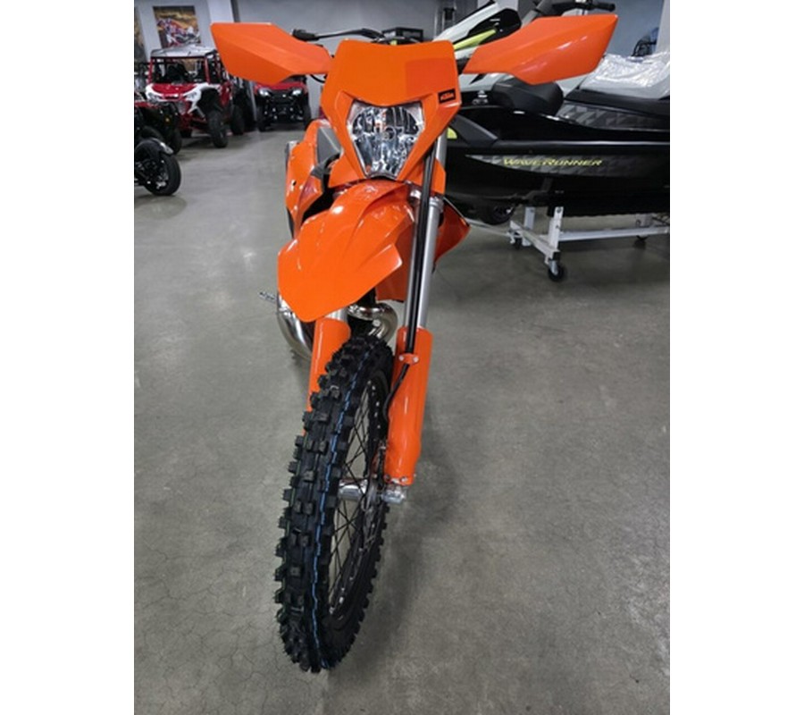 2027 KTM XC 300 W