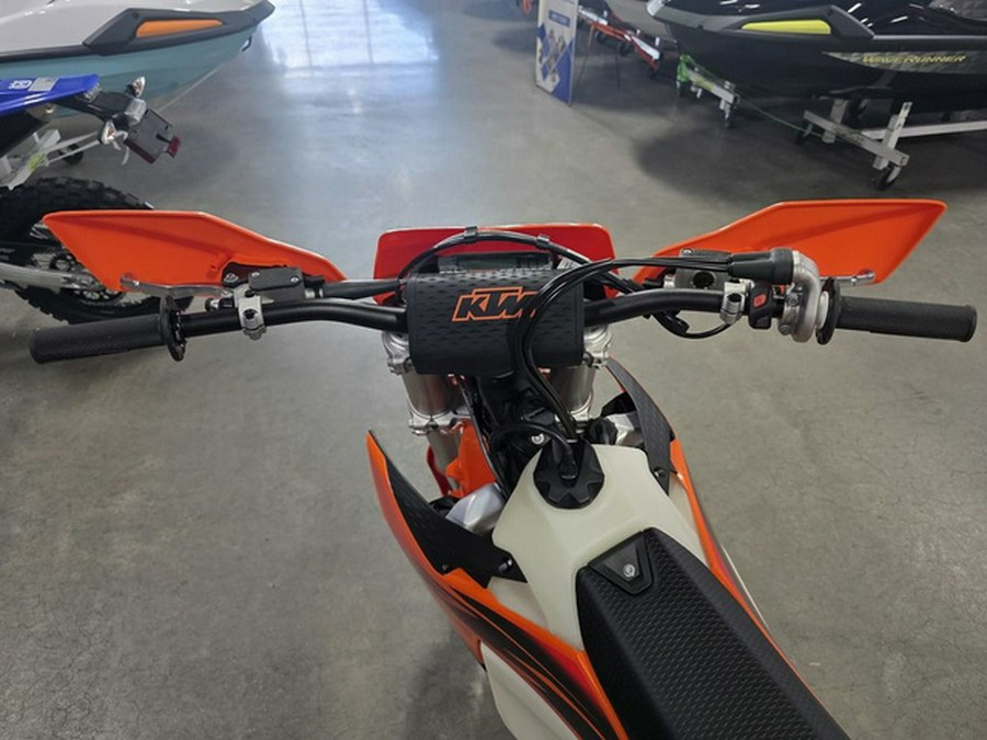 2027 KTM XC 300 W