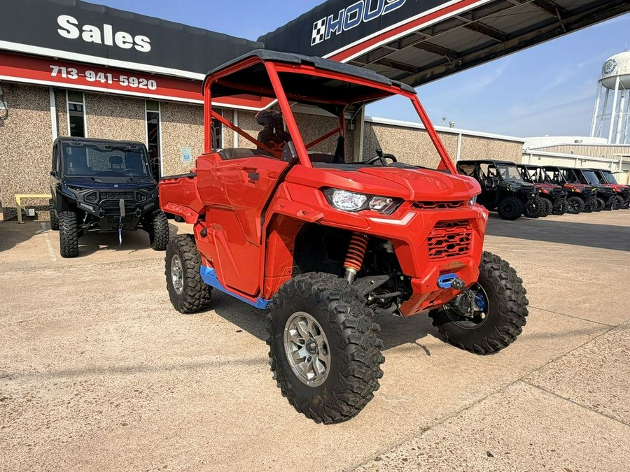2023 Can-Am® Defender X mr with Doors HD10