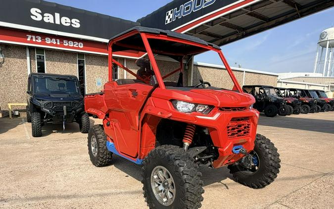 2023 Can-Am® Defender X mr with Doors HD10