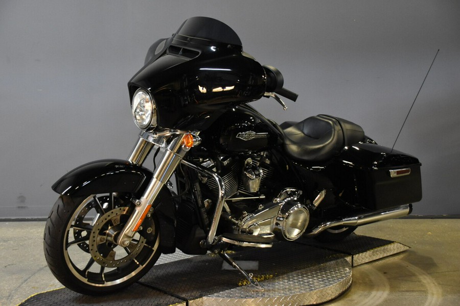 2023 Harley-Davidson Street Glide