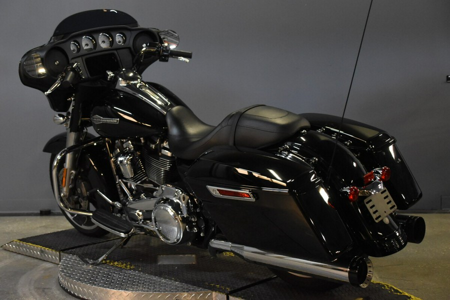 2023 Harley-Davidson Street Glide