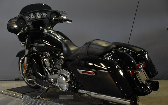 2023 Harley-Davidson Street Glide