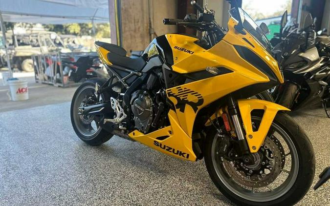 New 2024 Suzuki GSX-8R