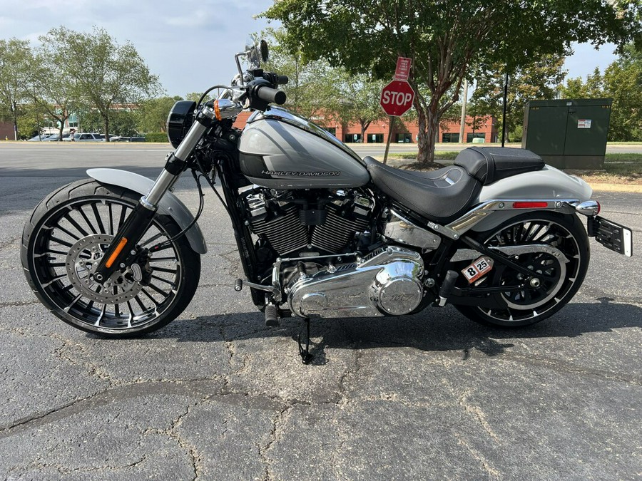 2024 Harley-Davidson Breakout 117