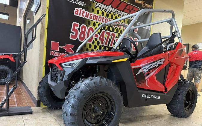 2026 Polaris RZR 200 EFI