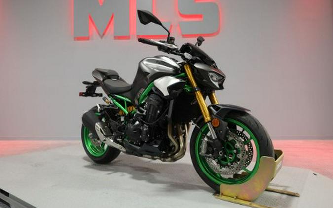 2026 Kawasaki Z900 SE ABS