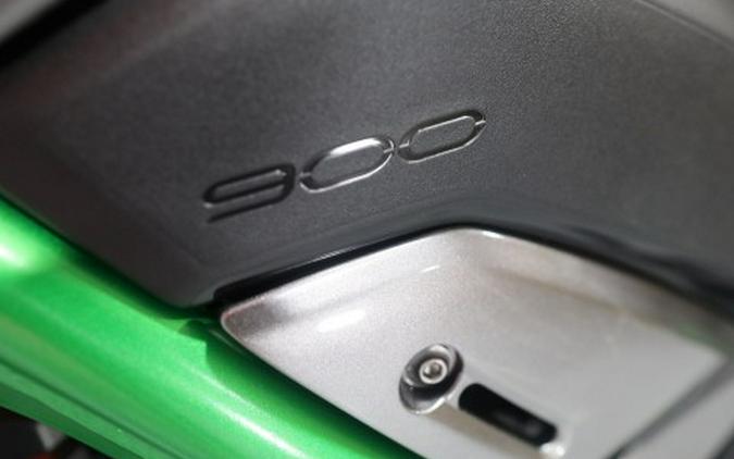 2026 Kawasaki Z900 SE ABS