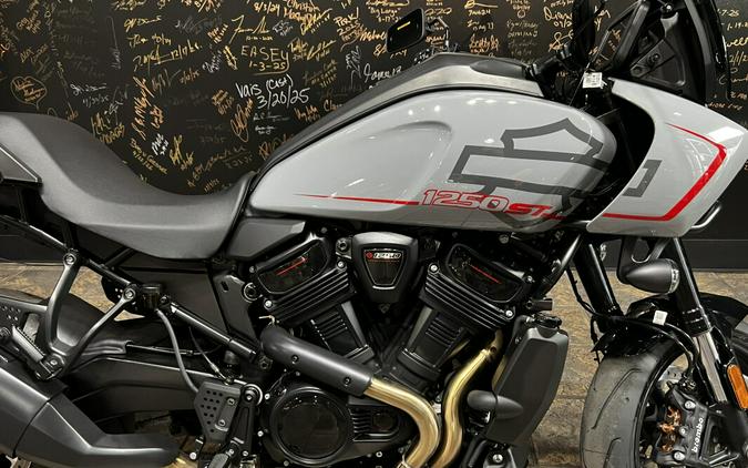 RA1250ST 2026 Pan America® 1250 ST