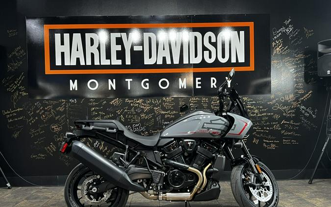 RA1250ST 2026 Pan America® 1250 ST