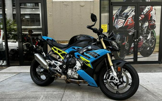 2025 BMW S 1000 R Sport