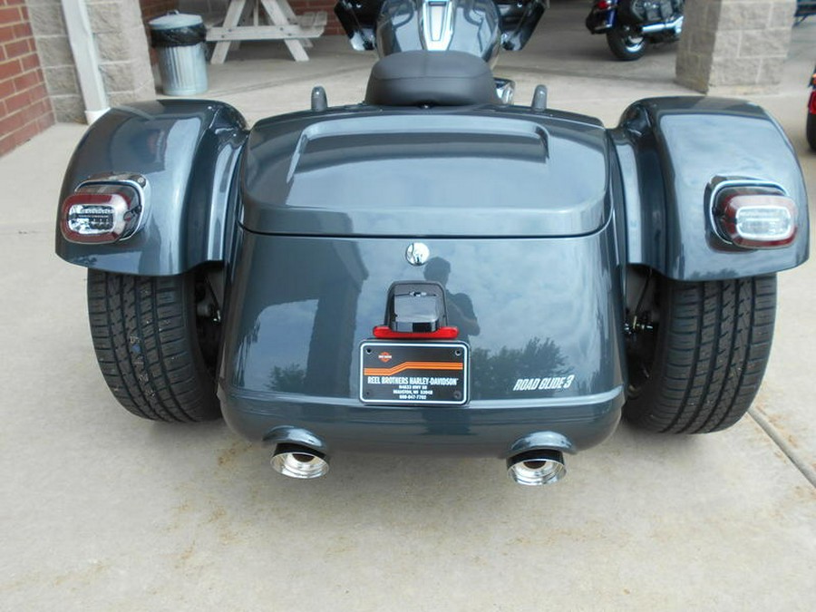 2026 Harley-Davidson® FLTRT - Road Glide® 3