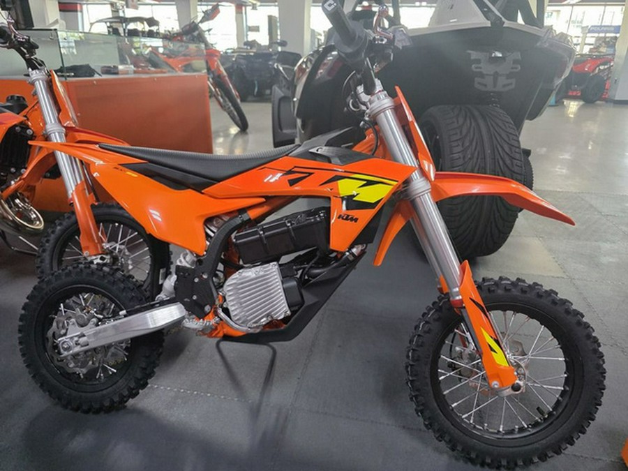 2027 KTM SX E 5