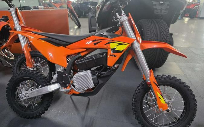 2027 KTM SX E 5