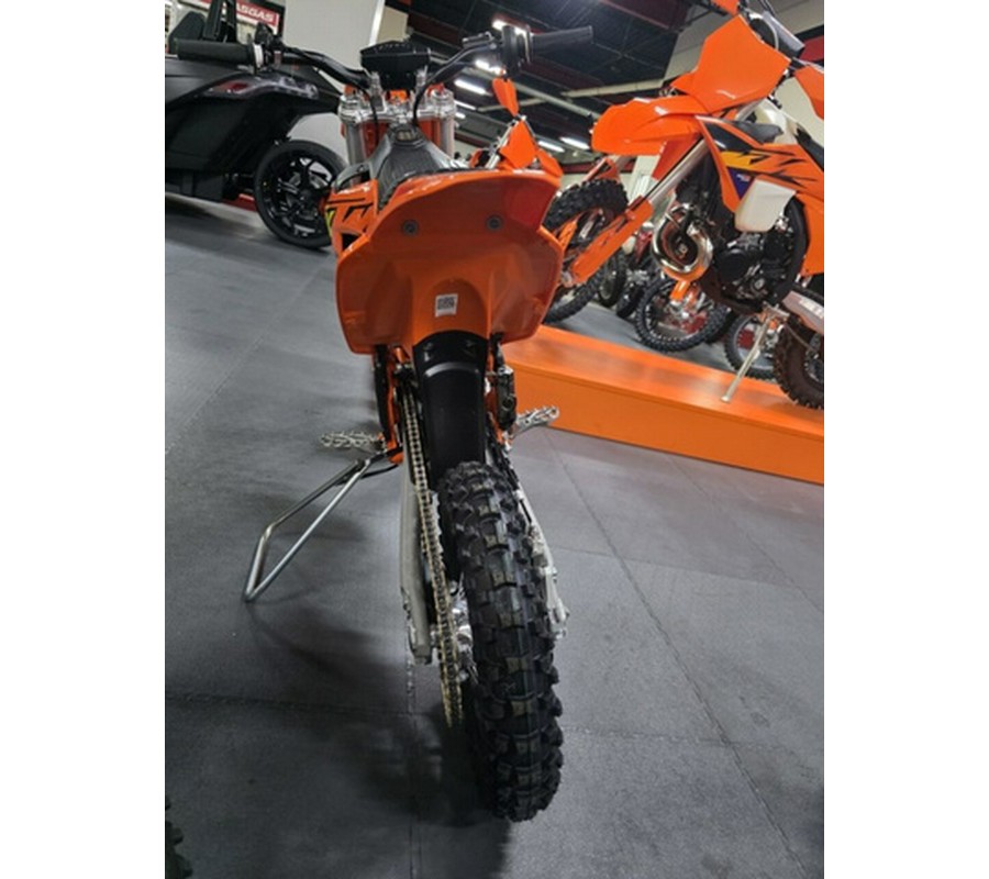 2027 KTM SX E 5
