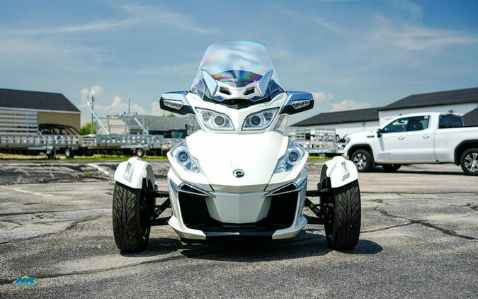 2015 Can-Am® Spyder® RT Limited 6 Speed semi-Automatic (SE6)