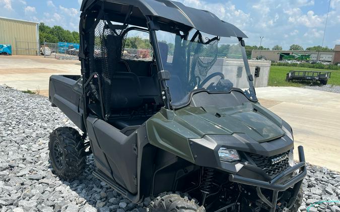 2025 Honda Pioneer 700 Deluxe