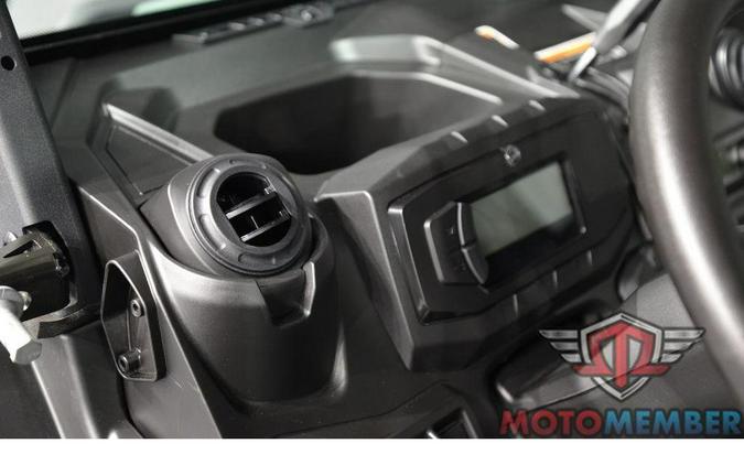2026 Can-Am Defender MAX DPS CAB HD10