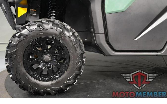 2026 Can-Am Defender MAX DPS CAB HD10