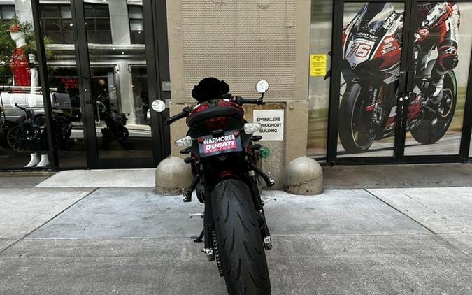 2025 Triumph Daytona 660 Carnival RedSapphire Black