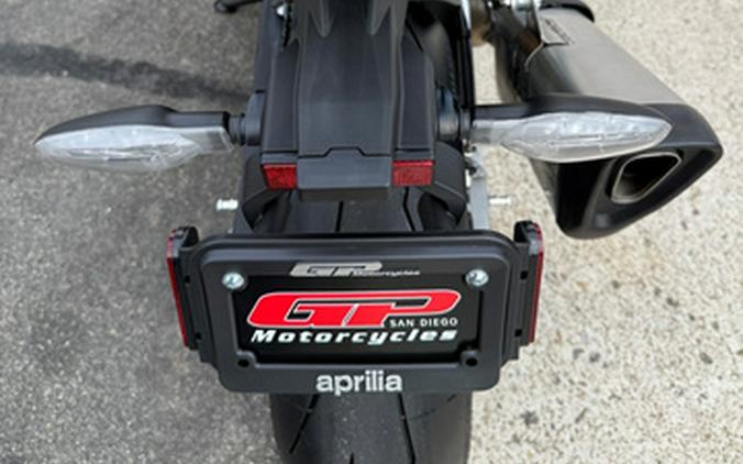 2027 Aprilia TUONO V4 1100 FACTORY