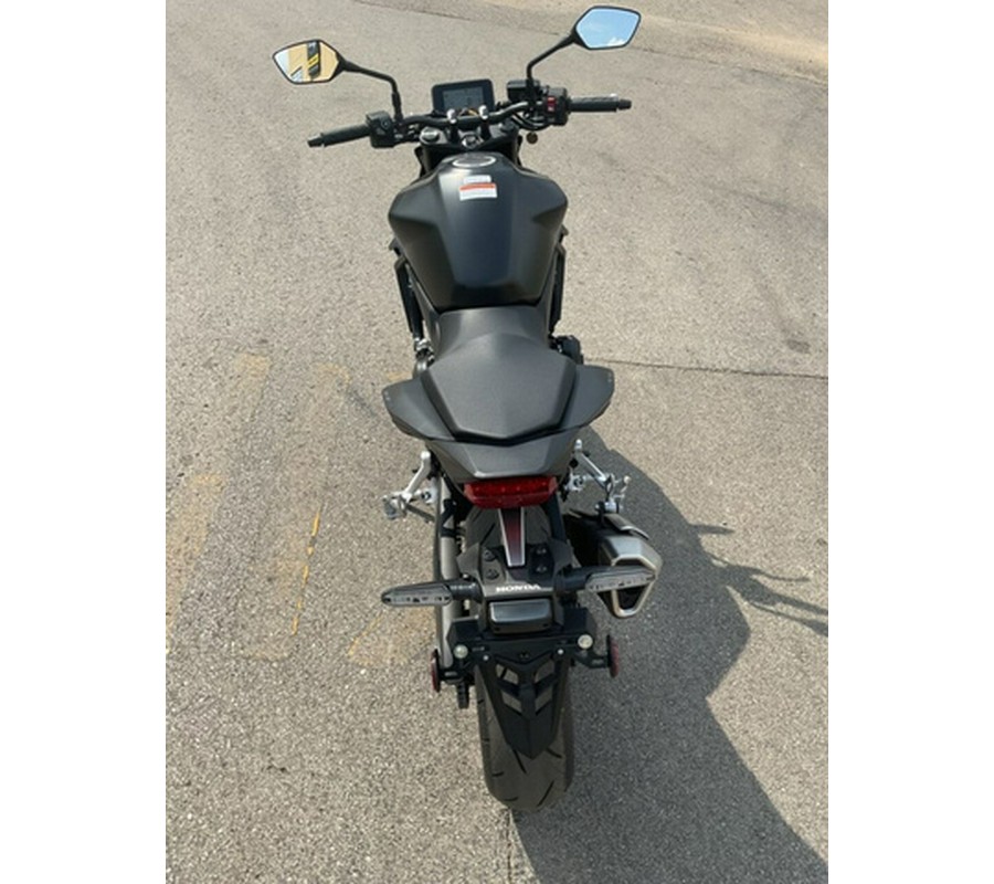 2026 Honda CB750 Hornet E-Clutch