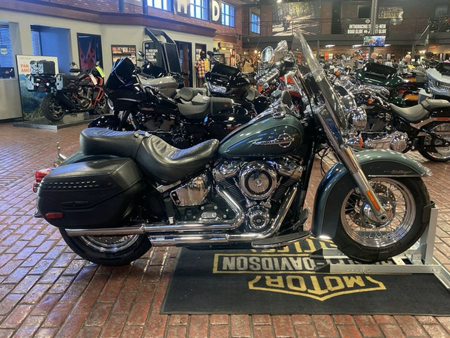 2020 Harley-Davidson Softail FLHC - Heritage Classic