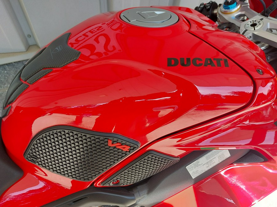 2023 DUCATI Panigale V4 S