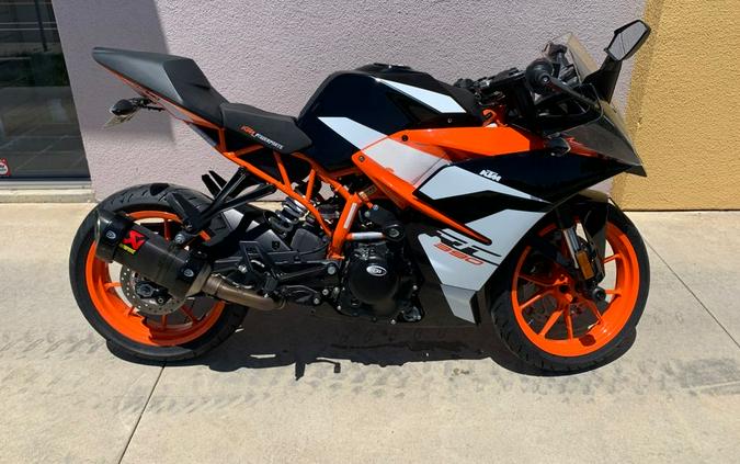 2017 KTM RC 390