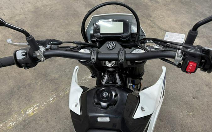 2025 Suzuki DR-Z 4SM