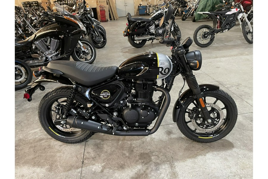 2024 HUNTER 350 - REBEL BLACK - Royal Enfield