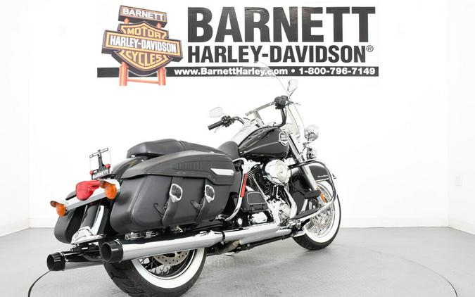2009 Harley-Davidson® FLHR Road King® Classic
